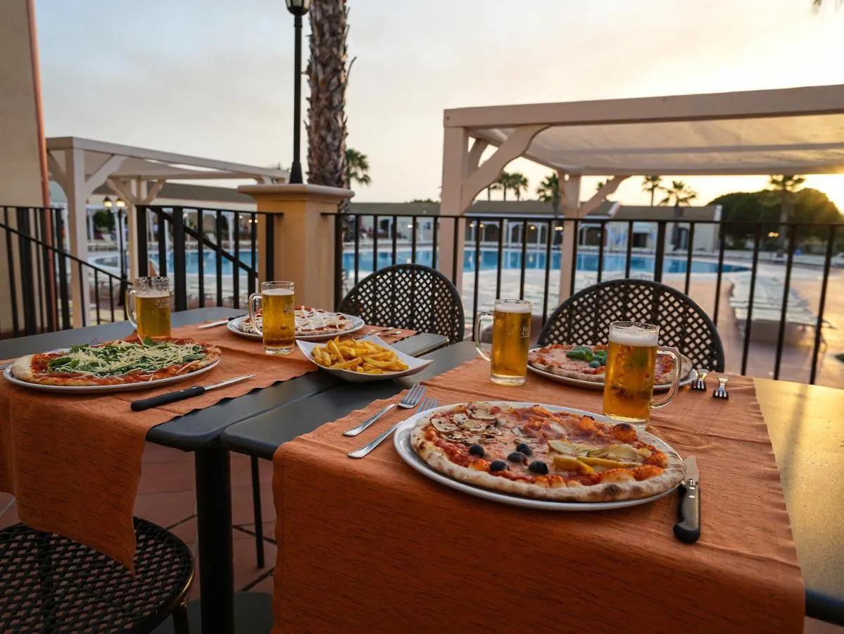 Sikania Eco Resort Ликата 4*,