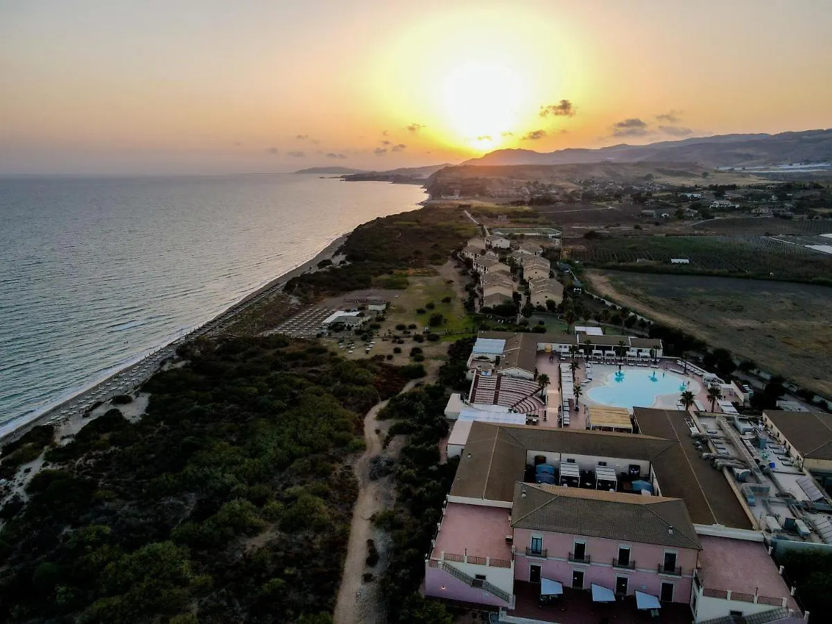 Sikania Eco Resort Licata 4*,