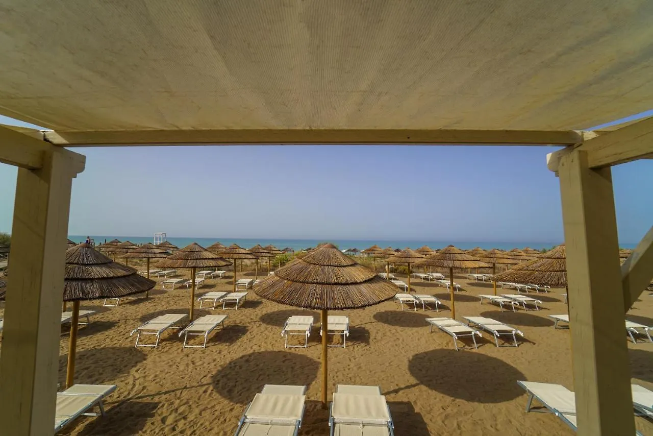 Sikania Eco Resort Licata 4*,